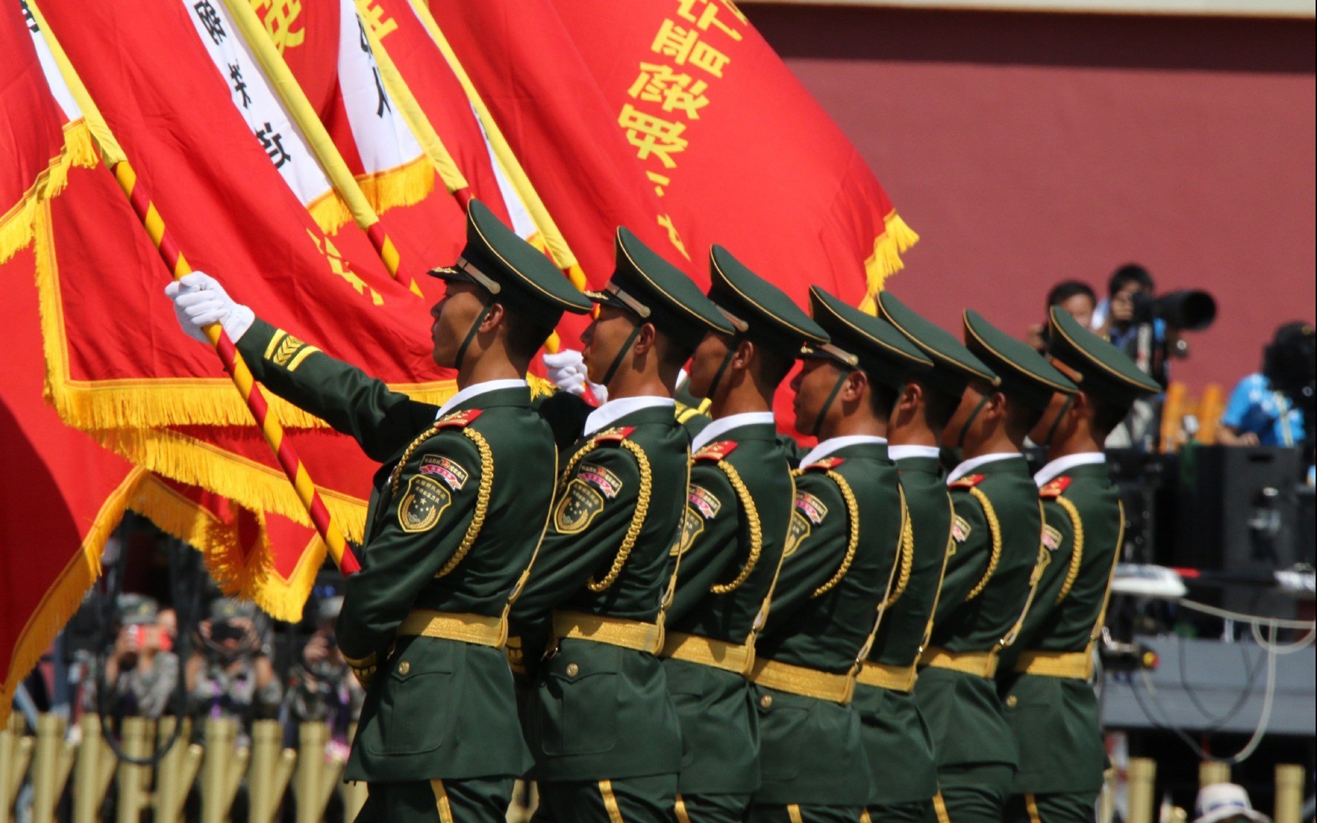 九游网页版官网-雷霆球队平均年龄创近五年联盟最低，雷霆队球员名单及薪资